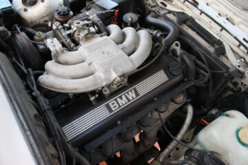 BMW M20B25-moottori