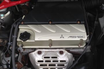 Mitsubishi 4G69 moottori 2.4 l