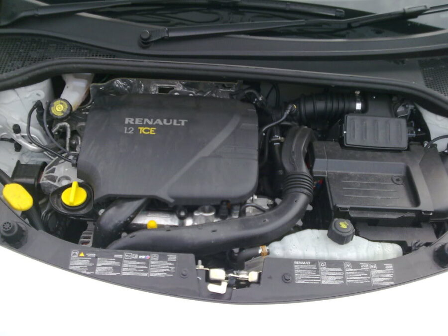 Renault D4F (1,2 litraa, 16 venttiiliä)