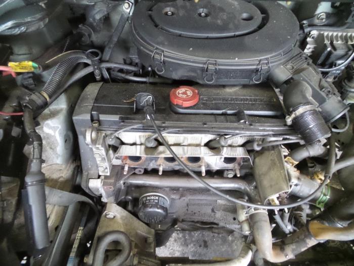 Renault E7J 1.4 moottori