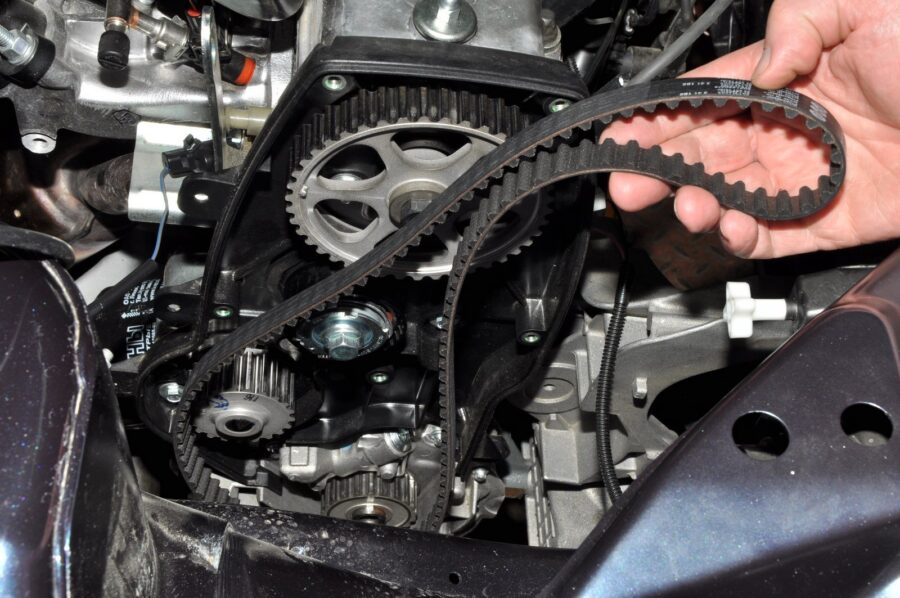 Ajoitusmekanismi: miten se on järjestetty, miten se toimii ja miten ymmärtää, että on tarpeen vaihtaa jakohihna