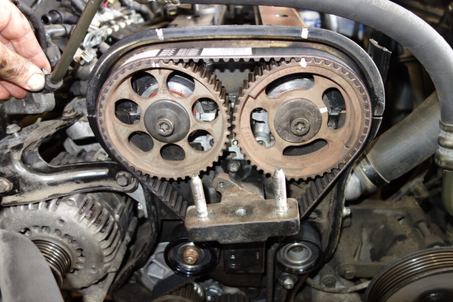 Ajoitusmekanismi: miten se on järjestetty, miten se toimii ja miten ymmärtää, että on tarpeen vaihtaa jakohihna