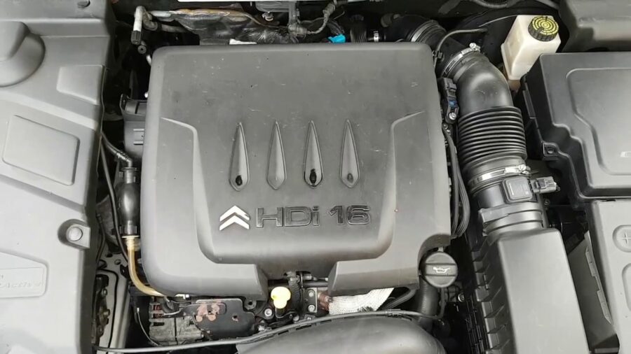 Citroen/Peugeot DW12CTED4 2.2 HDi 200 -moottori