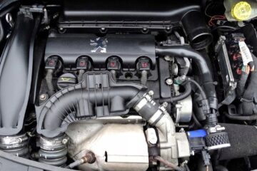 Citroen/Peugeot EP6CDT THP 16V 156 moottori