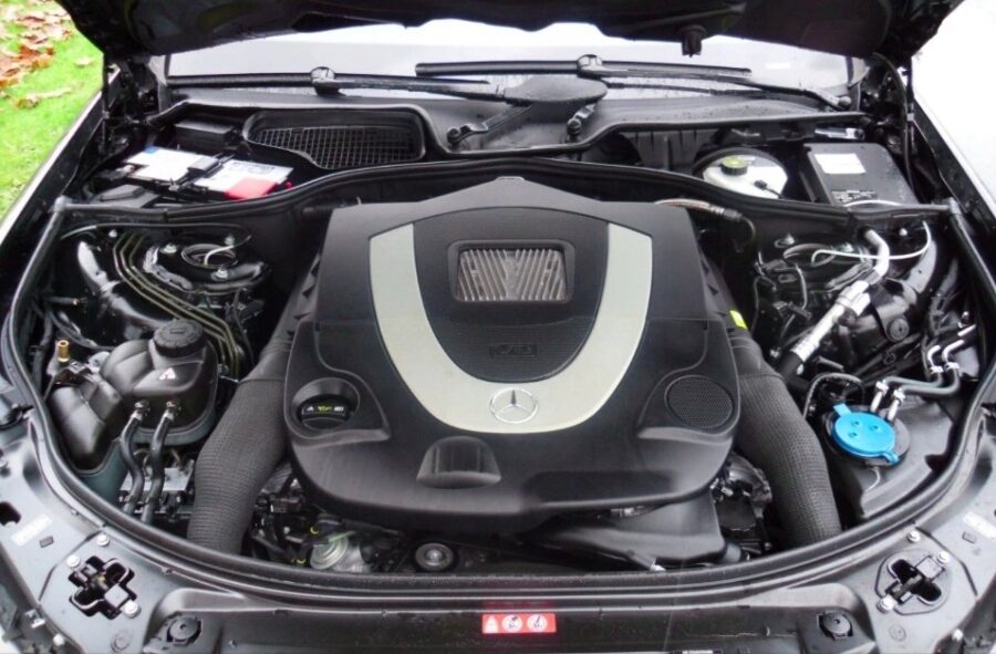 Mercedes-Benz M273 KE 46 4.7 moottori