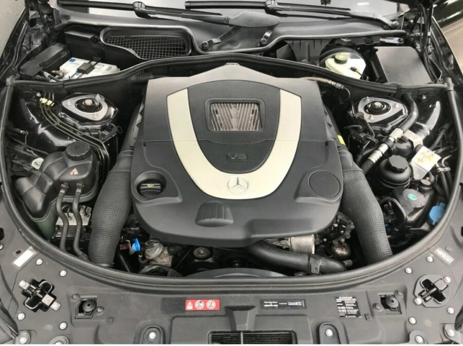 Mercedes-Benz M273 KE 55 5.5 moottori