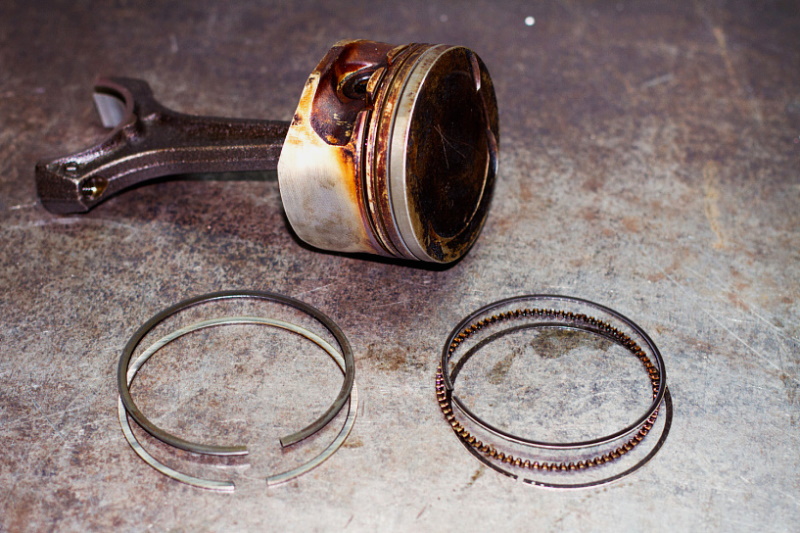 Moottorin koputus: syyt, diagnoosi ja korjaus