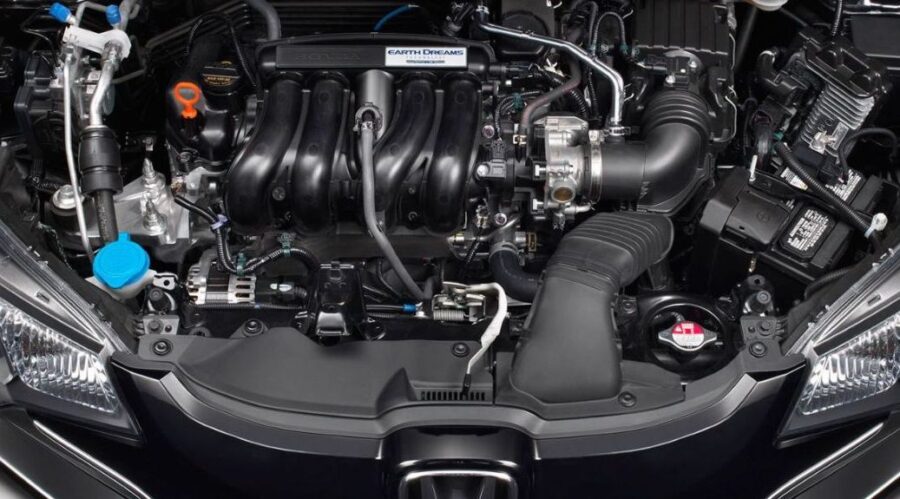 Honda 1,5 litran turboahdettu moottori (L15B7)