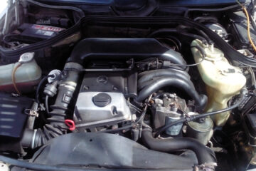 Moottori Mercedes OM 605 2.5