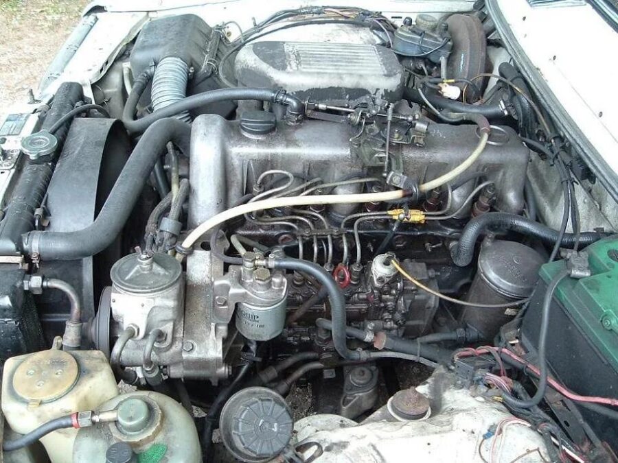 Mercedes OM 616 2.4 moottori