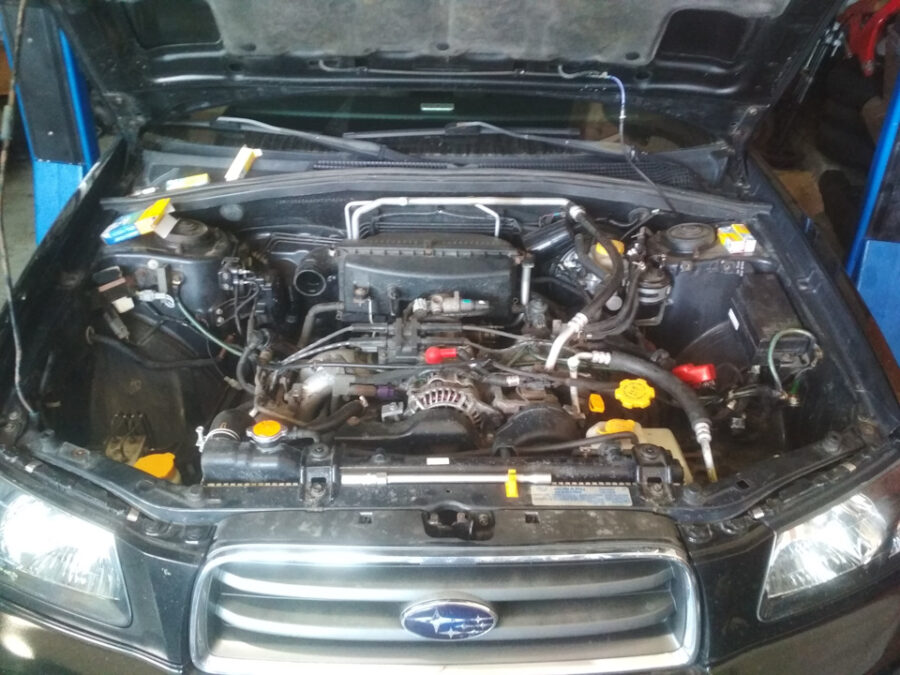 Subaru EJ251 2.5 moottori