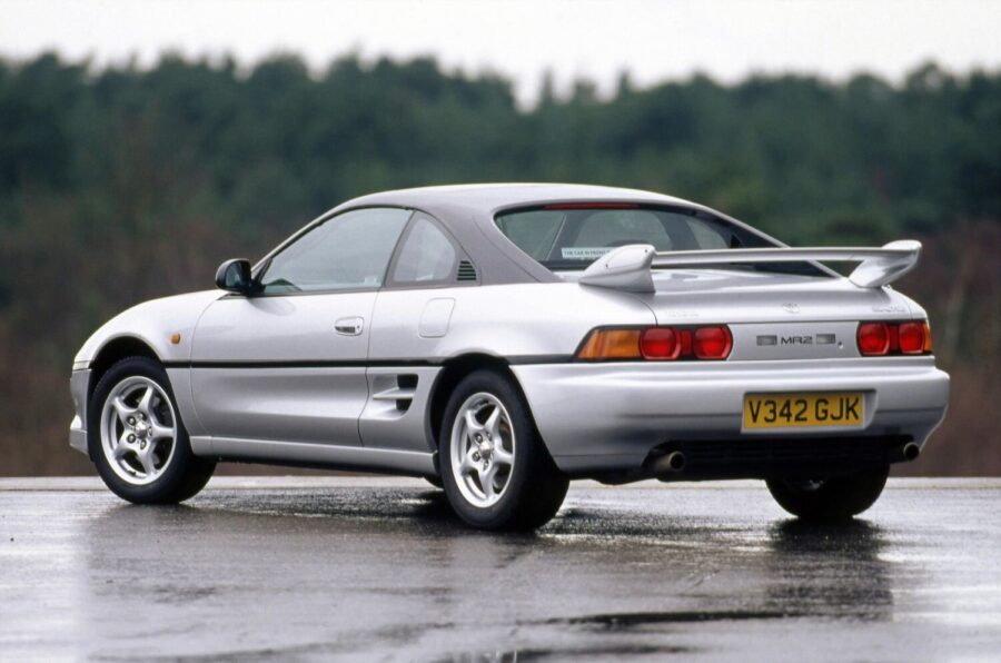 UZ-sarjan moottorit. Ilmiömäinen luotettavuus ja yksi vika