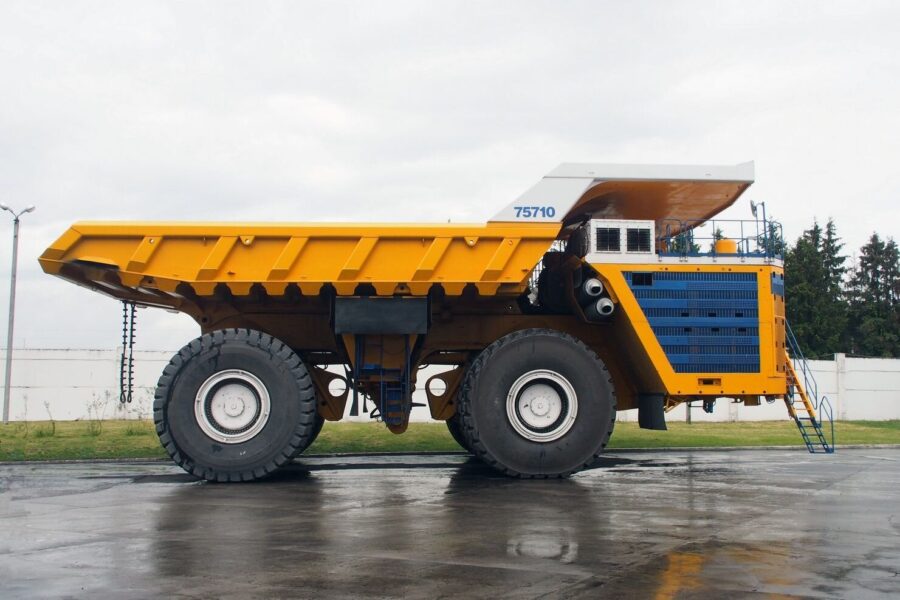 BELAZ-75710 (2013 - nykyään)