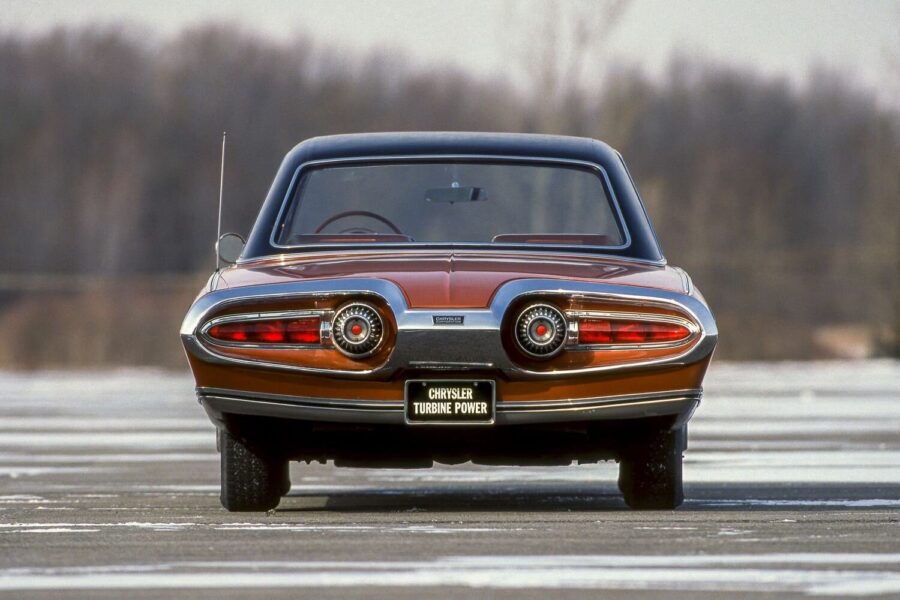 Chryslerin turbiiniauto. Kaasuturbiinimoottori tequilalla!