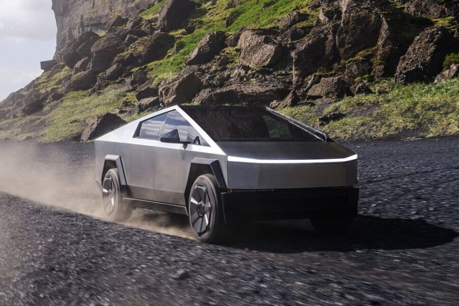 Tesla Cybertruck. Päiviemme taltta