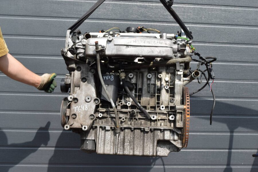 Volvo B5244T3 2,4-moottori