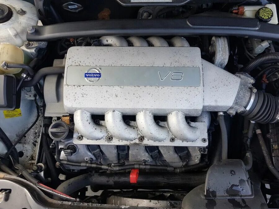 Volvo B8444S 4.4 -moottori