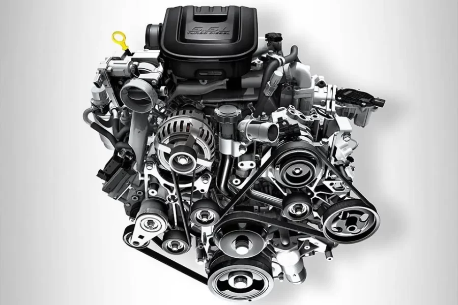 Chevrolet Silverado 3500 Heavy Duty / GMC Sierra Heavy Duty — 6,599 l V8, turbo diesel